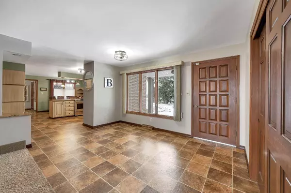 Green Bay, WI 54304,2780 S RIDGE RD