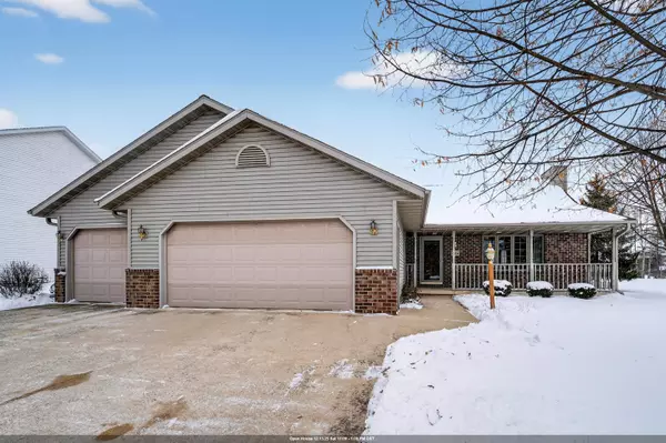 885 DRIFTWOOD DR, Brillion, WI 54110