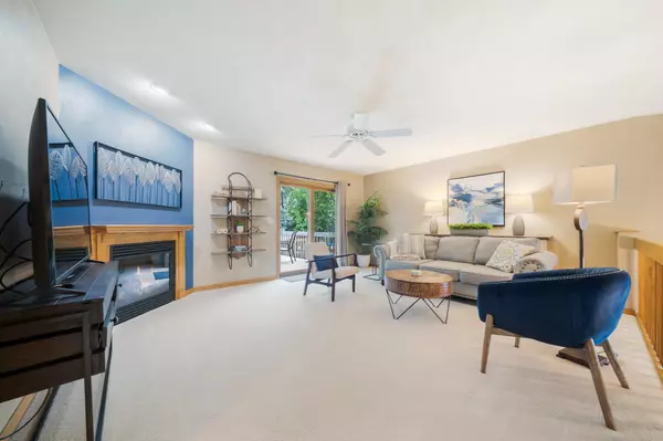 Appleton, WI 54914,2117 CLOUDVIEW CT