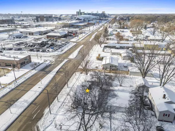 Green Bay, WI 54304,1844 11TH AVE