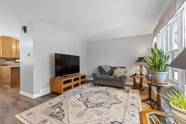 Fond Du Lac, WI 54935,425 MARSHALL AVE