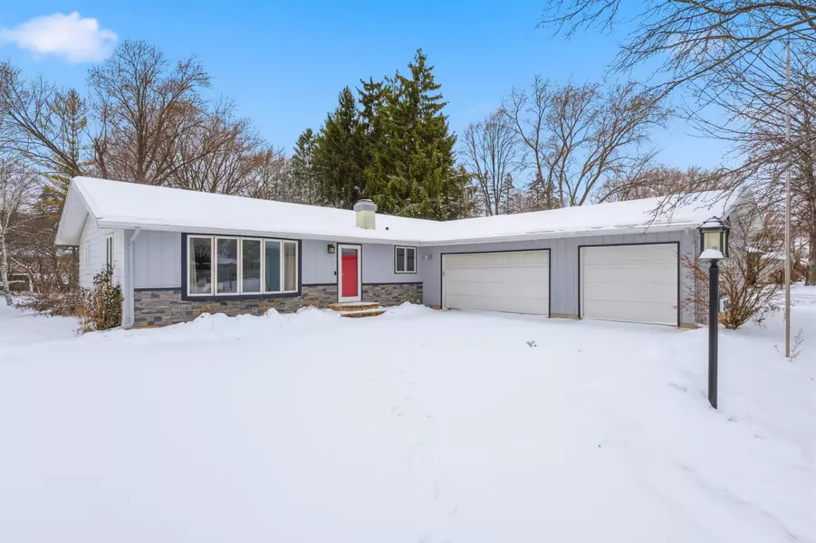 3145 N MORRISON ST, Appleton, WI 54911