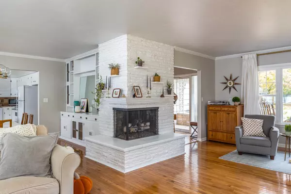 Appleton, WI 54914,1717 S CONNELL ST