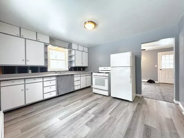 Menominee, MI 49858,1205 32ND AVE