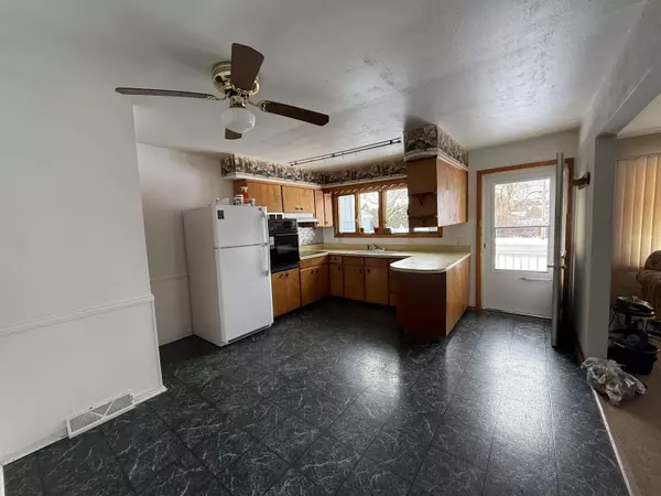 Menominee, MI 49858,2310 18TH ST