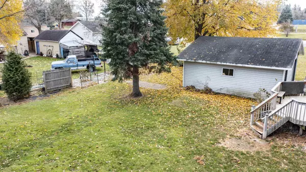 Clintonville, WI 54929,265 MODOC ST
