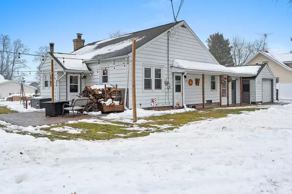 Fremont, WI 54940-9082,812 FREMONT ST