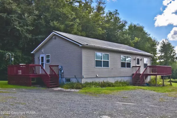 47 Totem Pole TRL,  Gouldsboro,  PA 18424