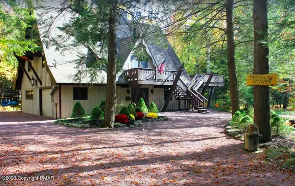 1137 DEER TRAIL RD, Pocono Pines, PA 18350