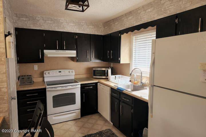 Tannersville, PA 18372,114 Cross Country LN