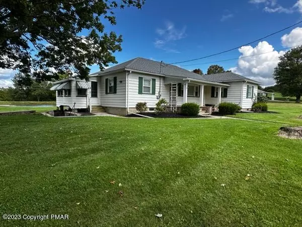 315 Frantz RD,  Brodheadsville,  PA 18322