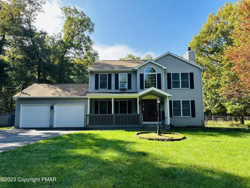 414 Reservoir Ridge RD, East Stroudsburg, PA 18302