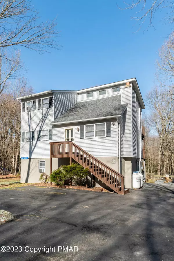 Albrightsville, PA 18210,81 Narragansett TRL