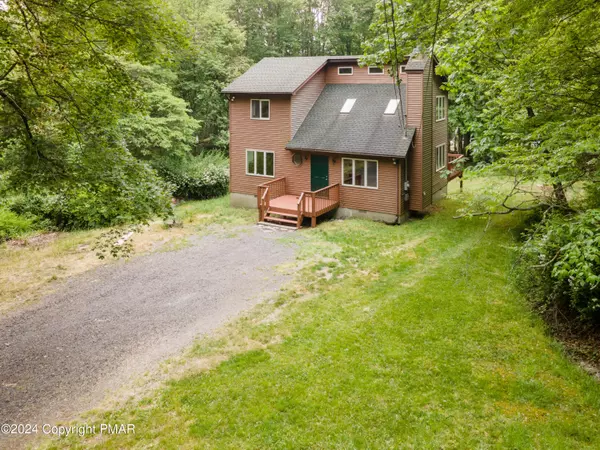 Bushkill, PA 18324,169 Squirrel Tail CT