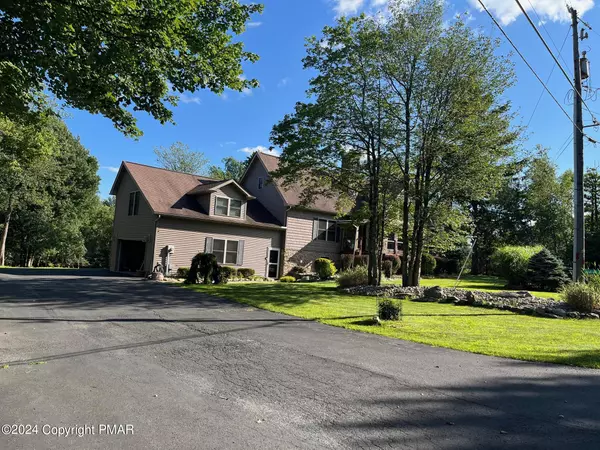 Long Pond, PA 18334,463 Cedar DR