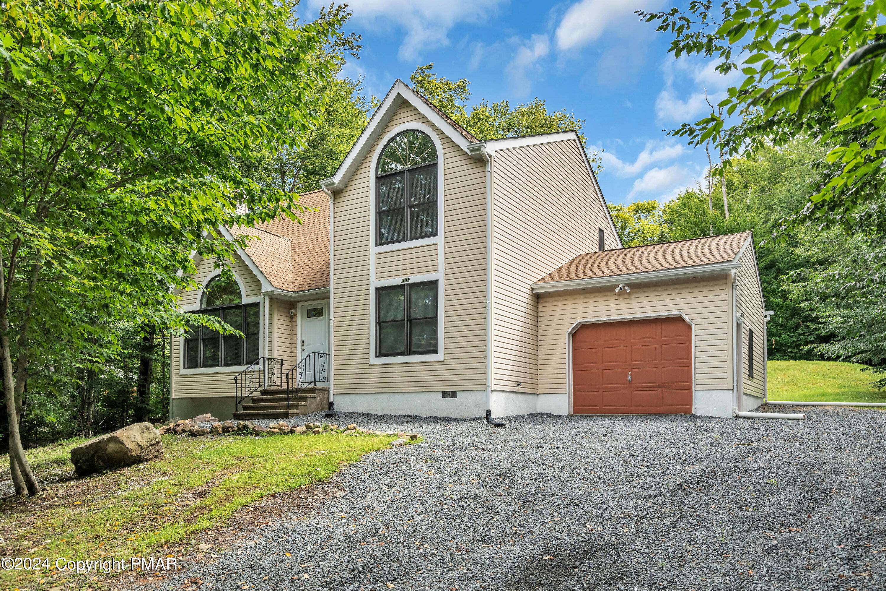 Tobyhanna, PA 18466,305 Panther RD