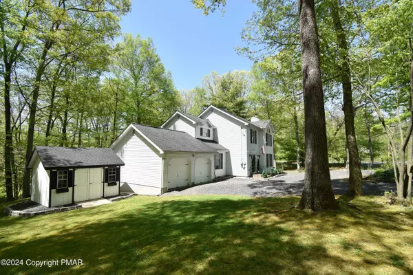 Bushkill, PA 18324,104 Dunchurch DR