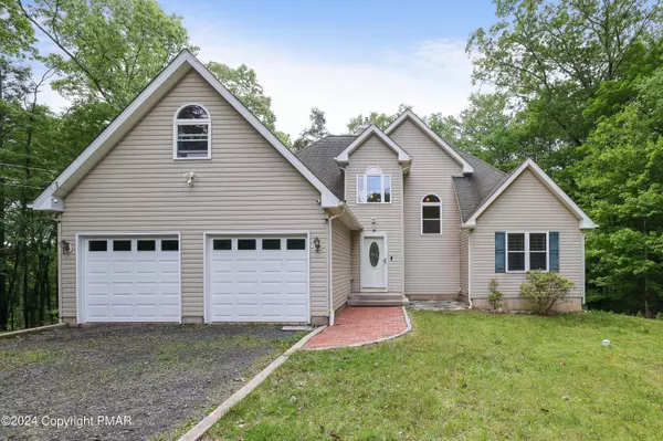 1143 Pocono Mountain Lake DR,  Bushkill,  PA 18324