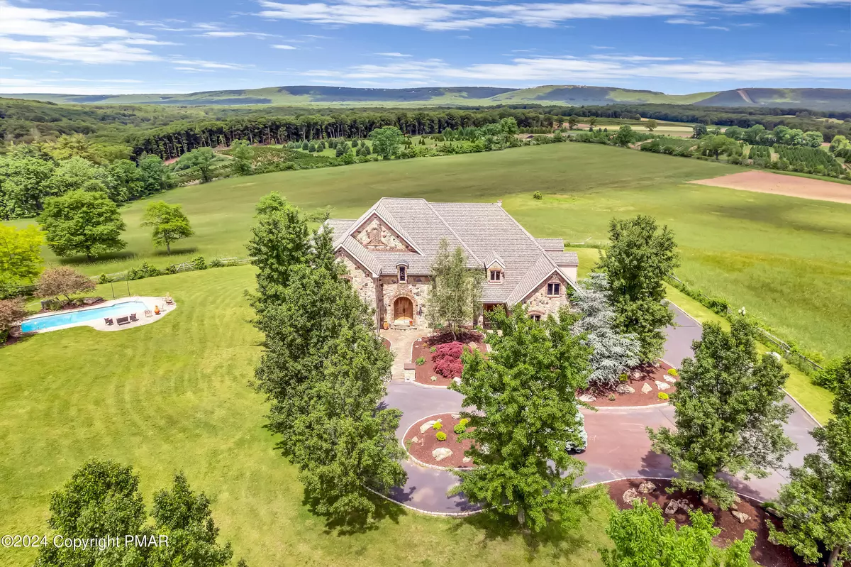 Effort, PA 18330,216 Merwinsburg RD