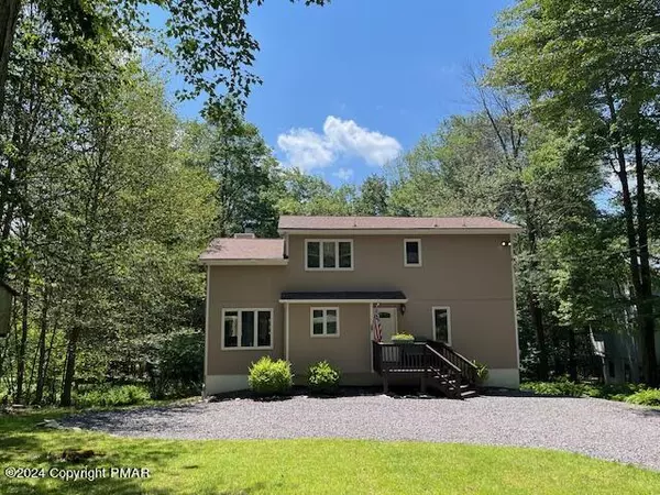 Gouldsboro, PA 18424,101 S Lehigh River DR