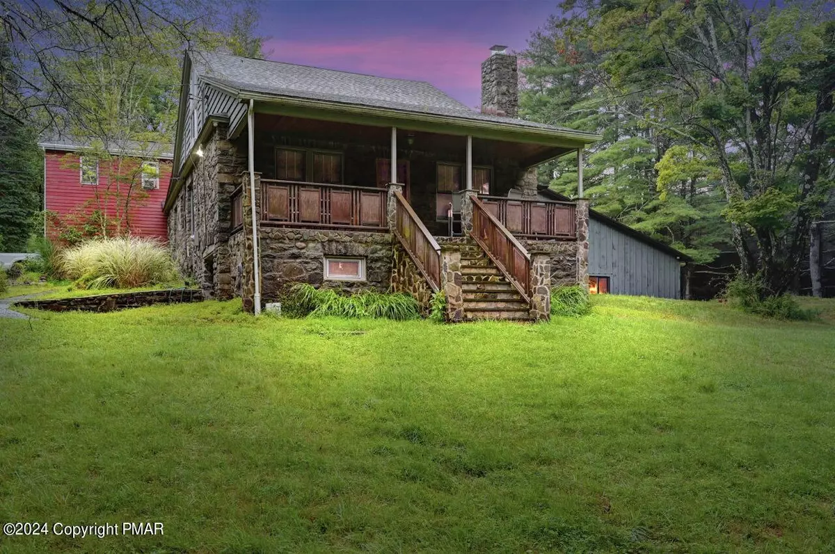 Canadensis, PA 18325,614 Lavender LN