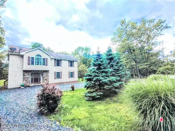 146 Hunter LN, Albrightsville, PA 18210