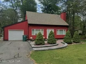 2392 Winding WAY, Tobyhanna, PA 18466