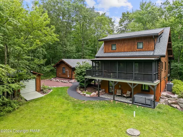 Jim Thorpe, PA 18229,34 White Oak LN