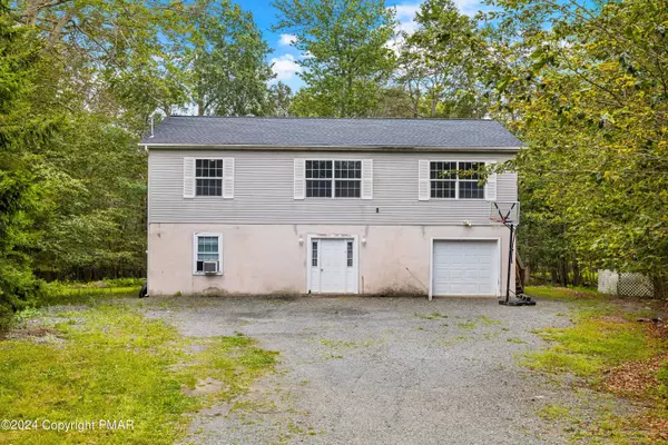 5265 Glen TER, Tobyhanna, PA 18466