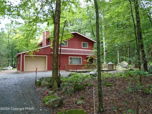 368 Ridge RD, Pocono Lake, PA 18347