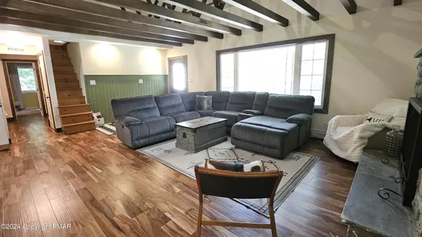 Buck Hill Falls, PA 18323,104 Haverhill RD