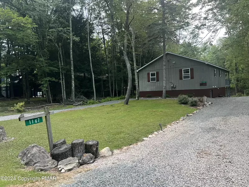 1167 KINTA CIRCLE, Pocono Lake, PA 18347