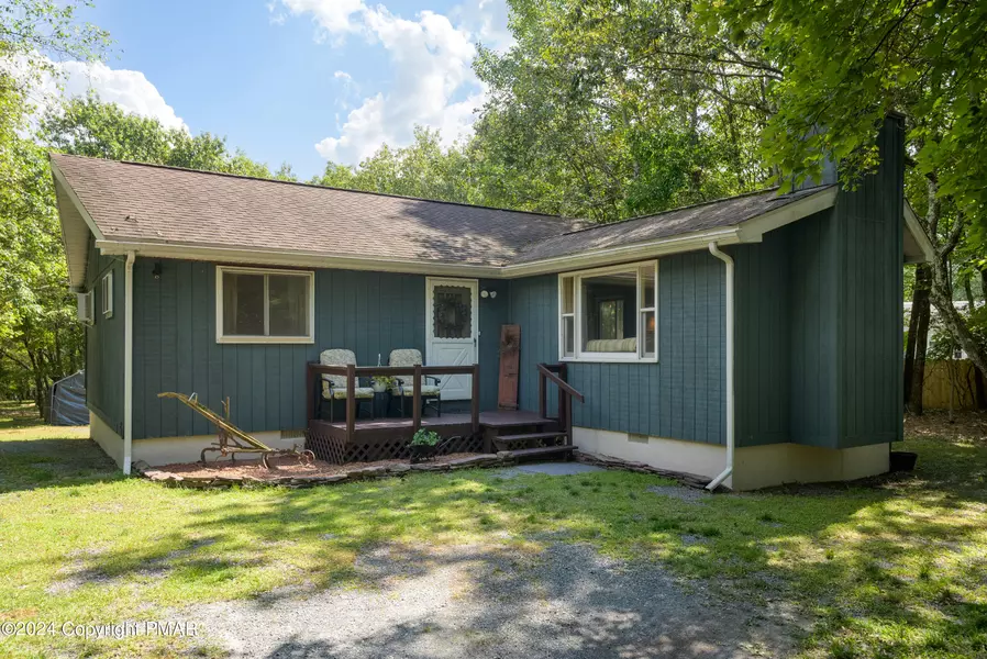 72 Tunkhannock DR, Albrightsville, PA 18210