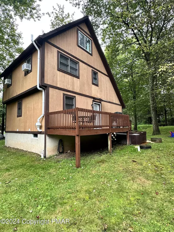 Tobyhanna, PA 18466,1673 Cotswald RD