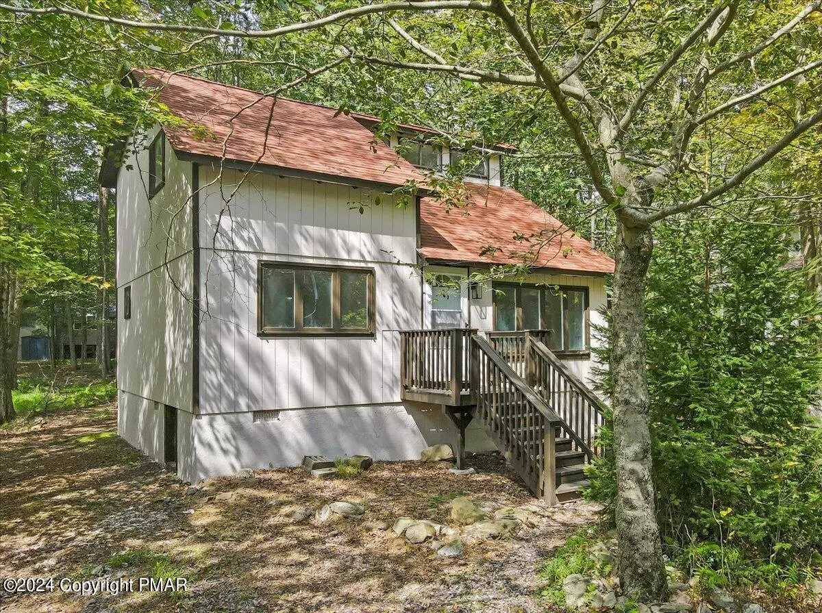 Pocono Lake, PA 18347,223 Wyalusing DR