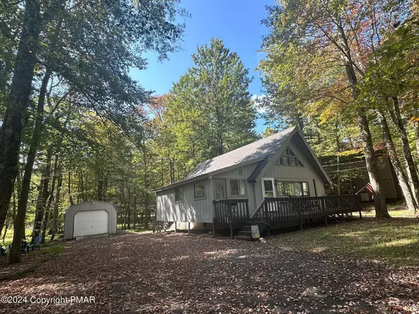 Pocono Lake, PA 18347,1520 Lake LN