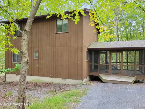 287 Manchester DR,  Bushkill,  PA 18324