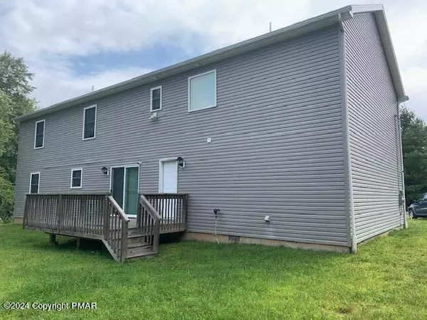 Long Pond, PA 18334,177 Iroquois Trail