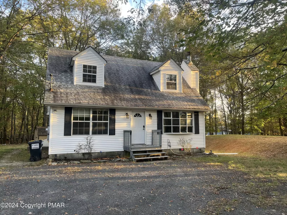 Bushkill, PA 18324,2108 Bear CT