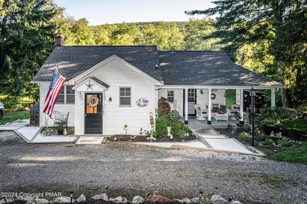 4166 Upper Smith Gap RD,  Saylorsburg,  PA 18353