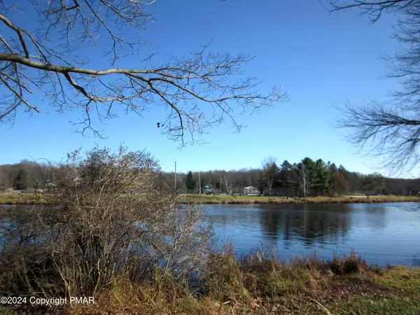 Pocono Lake, PA 18347,Lake Shore Dr 43