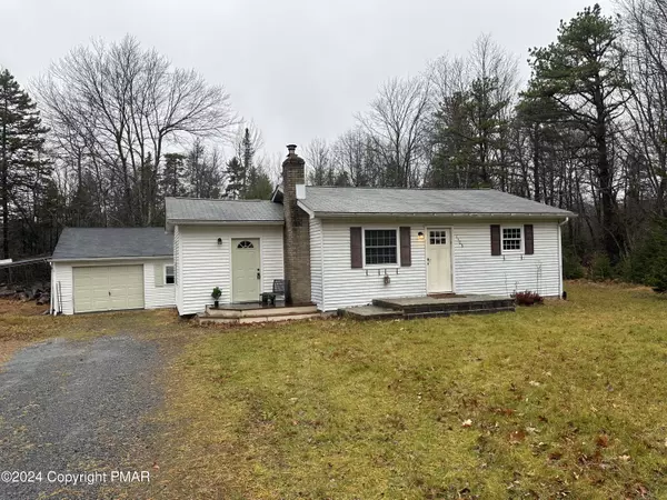 171 Linden LOOP, Pocono Summit, PA 18346