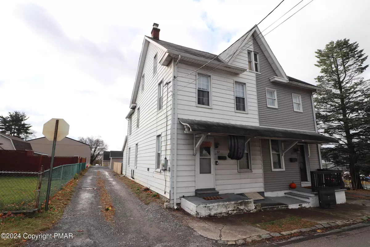 Wind Gap, PA 18091,17 E 3rd ST