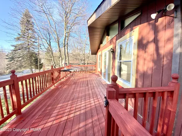 Tobyhanna, PA 18466,9529 Jasmine DR