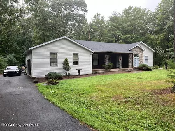 247 Owl Hollow DR, Tannersville, PA 18372