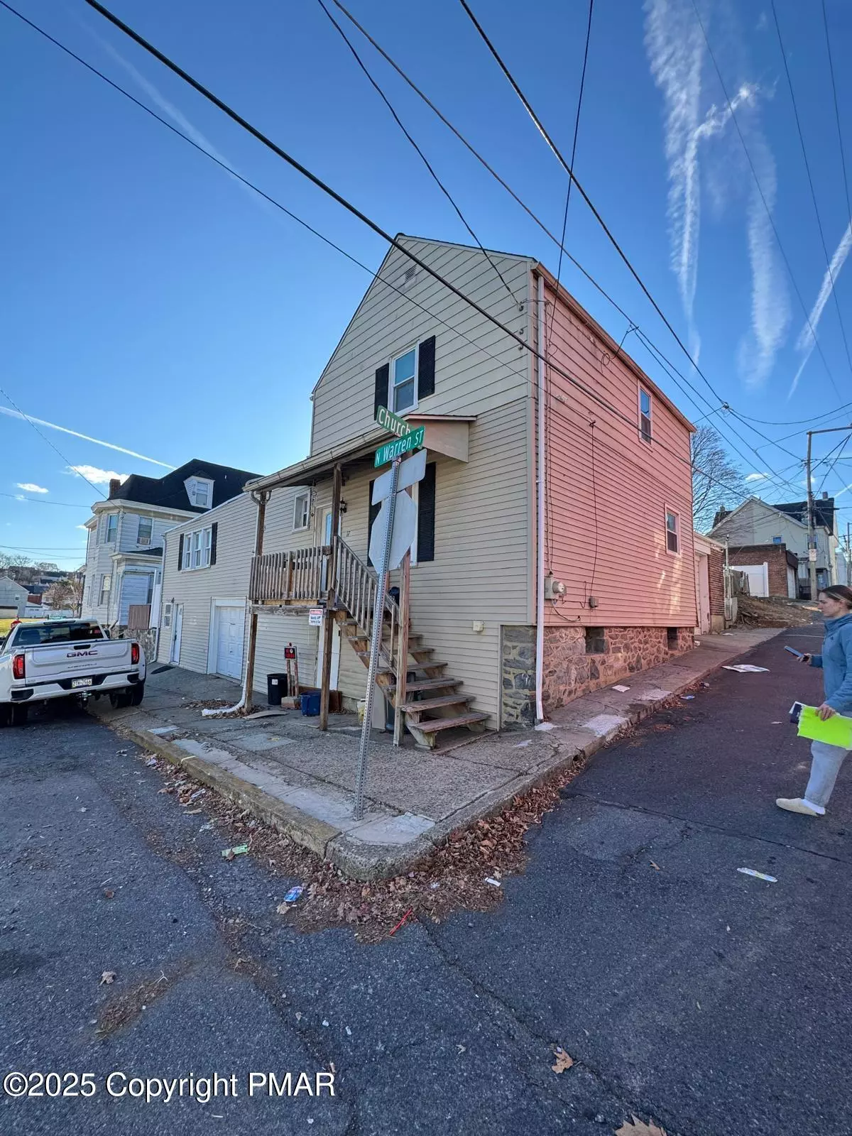 Easton, PA 18042,17 N Warren ST