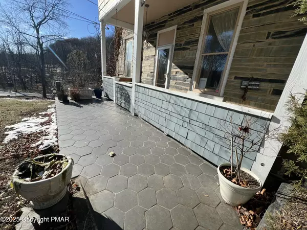 Bath, PA 18014,1321 Main ST