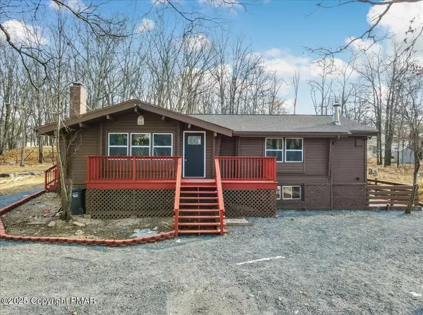 Bushkill, PA 18324,2161 Bushkill CIR