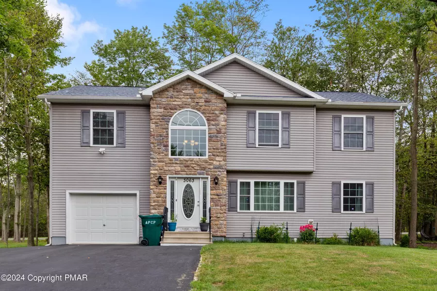 3063 Briarwood DR, Tobyhanna, PA 18466