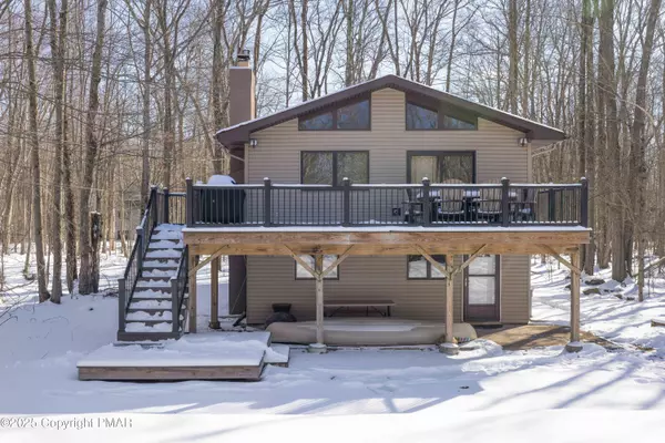 228 Partridge DR, Pocono Lake, PA 18347